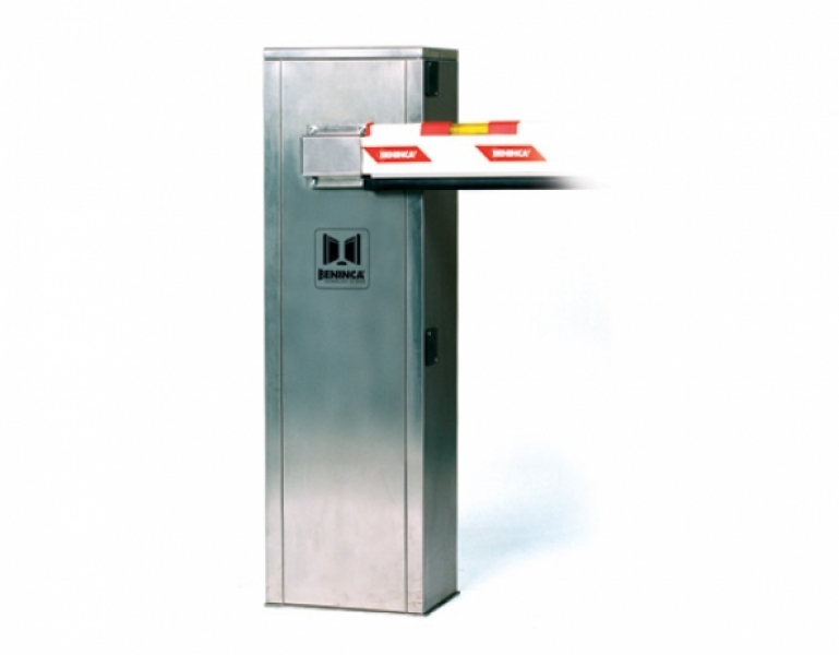 Beninca - VE.500I - Schranke in Edelstahl, intensive Nutzung mit Steuerung und Fundamentplatte (5 m max), VE500I